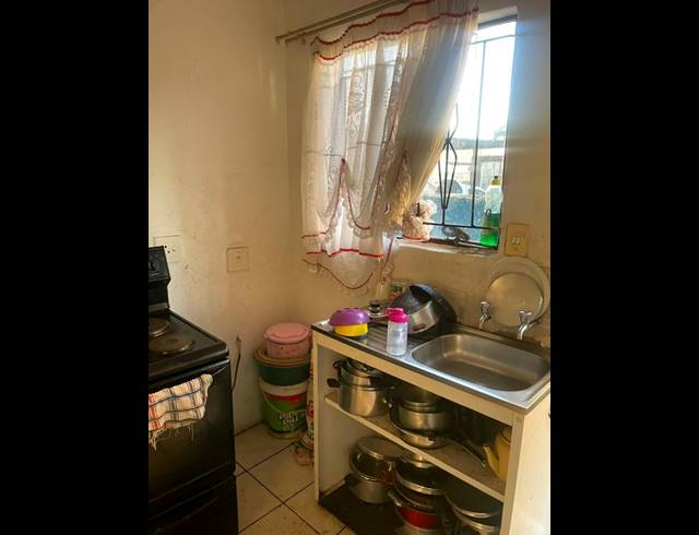 4 BEDROOM HOUSE FOR SALE IN MONISE